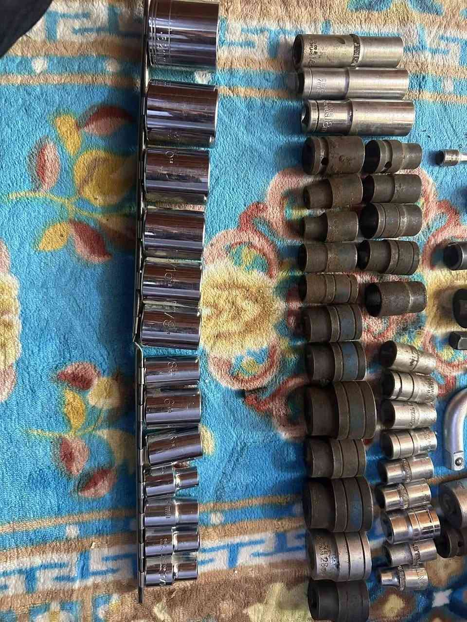 عدد اصلية أمريكية العنوان بغداد الشعب ***********

