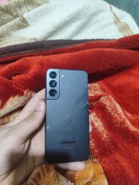 سامسونج S22 • ١٢٨ • كسر بالظهر
