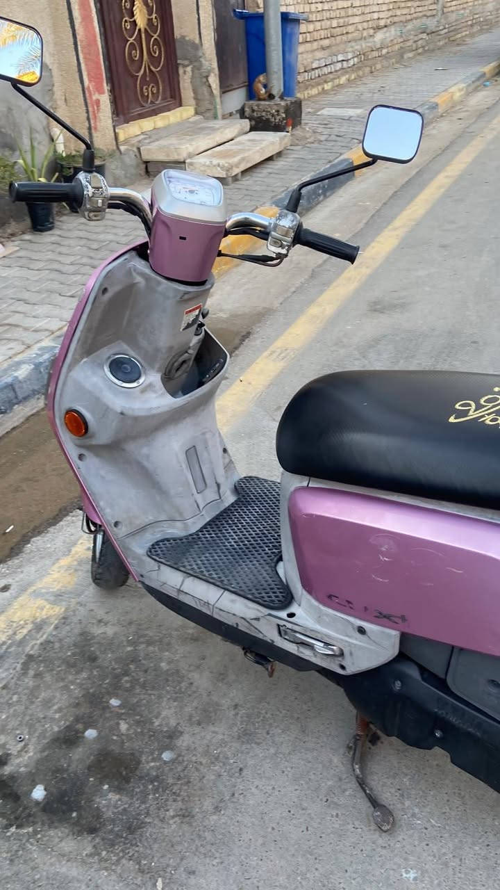 بوليس مسطرة نوزل رمبه نزلت من الخطة قبل20يوم كفاله عامة مكينة خرسه نوزل  وكفرات ختم واحد وي المكينة دشبول وردي بلون دراجة كفاله عامة من طول للطول  مكان كوت الشهداء ***********
