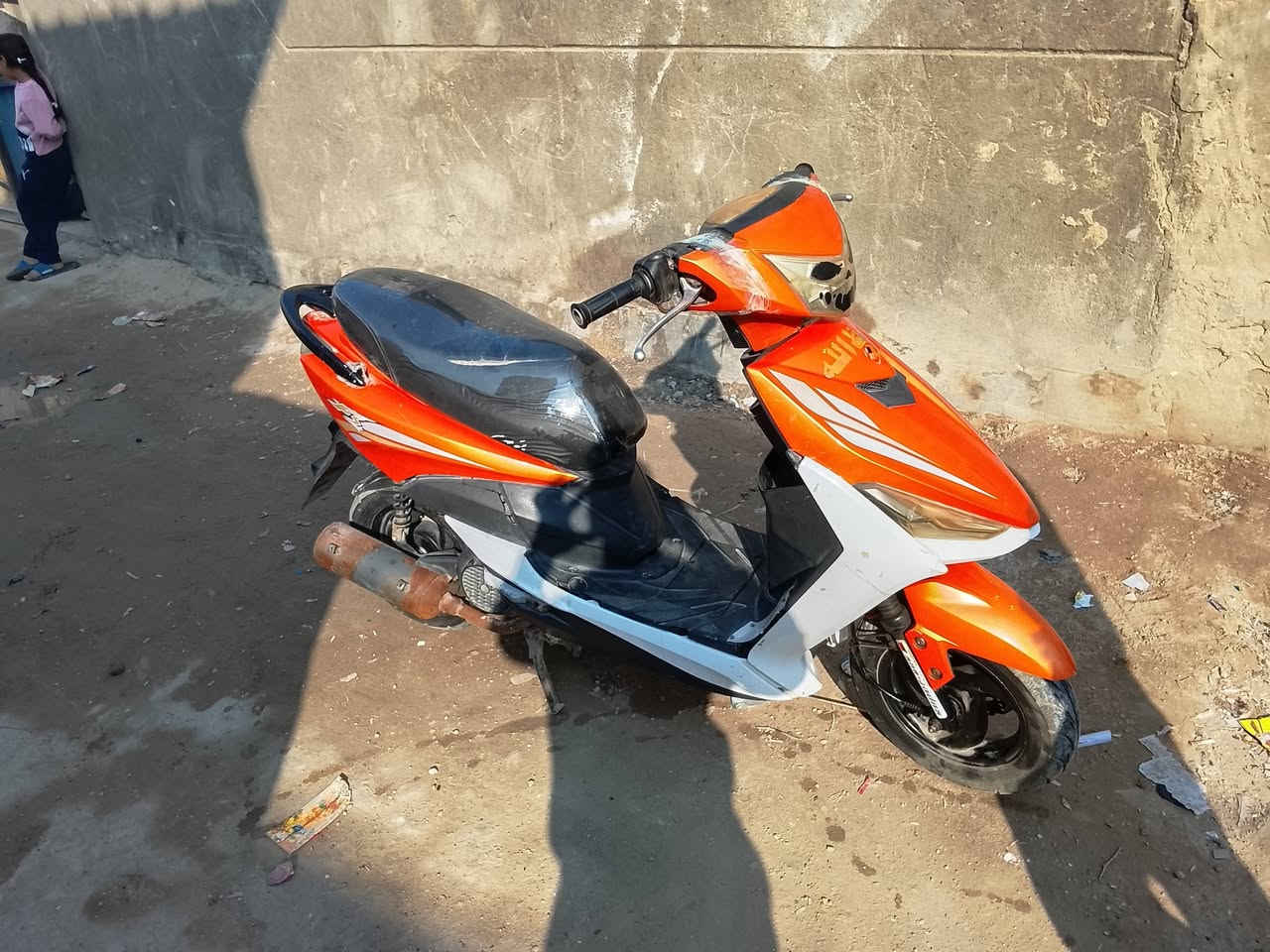 السلام عليكم للبيع دراجه اف اس مكينه وكير ناعمات السعر 200العنوان كربلاء  ***********
