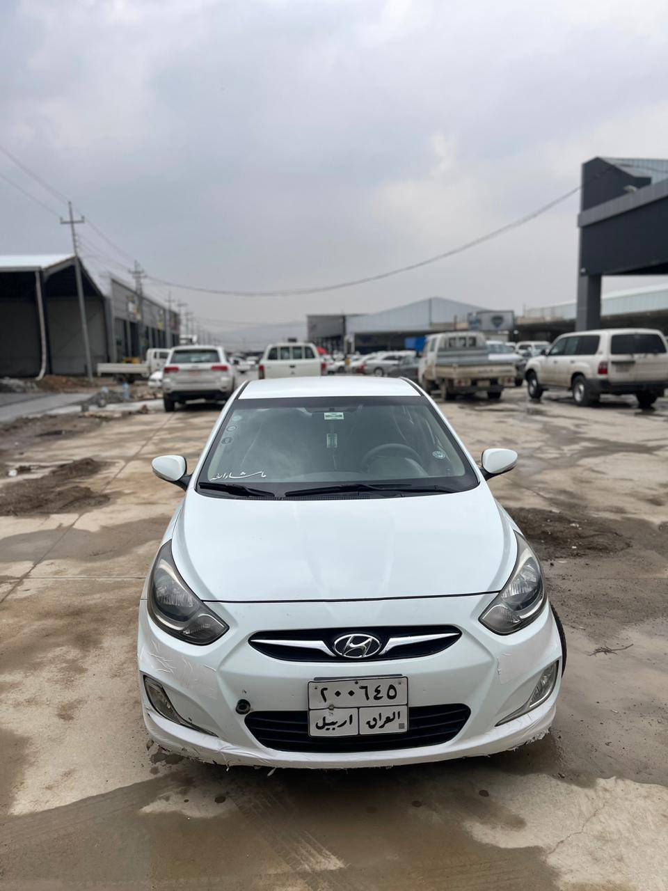 هوندا اكسينت موديل ٢٠١١ كير و محرك بشرط بدون صرف بخار 
بدون ضرر و صبغ  صوره صونر موجود بلنشر
سنوية صاقطه 
محرك مفتوح علمود كاسكيت 
تاهم صدر جديد 
تايرات جديد
سعر ٩٩ ورةقة و مجال 
***********
مكان سليمانية كركوك, العراق
