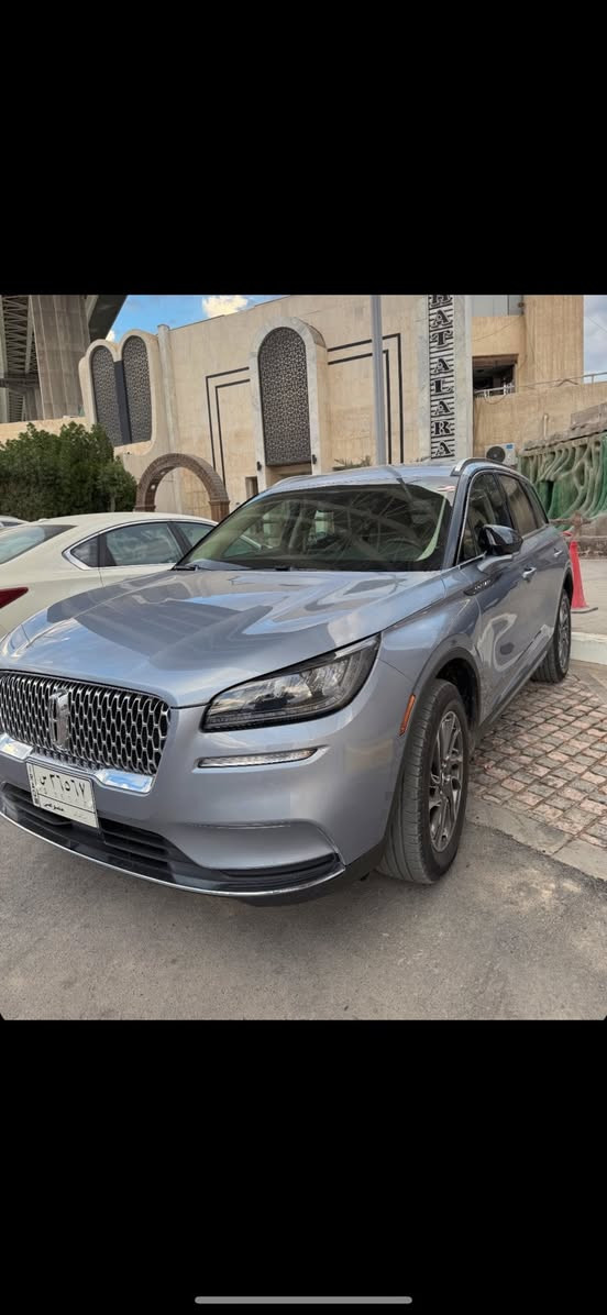 للبيع او مراوس بتاهو او كورلا حديث 
لينكون كورسير رقم بغداد موديل 2022

*الصناعه آمريكا تابعة الى شركة فورد 
السيارة اجت كفاله من امريكا بالعراق صار بيها ضربه رجعت ع بارد بتقنية PDR

مواصفات السياره 
* لون سمائي لامع 
*محرك 2000 تربو يولد 280حصان 
*نظام الحفاظ على المسار 
*نظام البريك العكسي 
*نظام جر العربات 
*نظام الثبات في المنعطفات 
*تعتيم تلقائي بالمرأه الوسطيه 
*تنبيه على الاشارات المروريه 
* حساس محيطي للسياره 
*رادار امامي 
*رادار جانبي 
*كاميرا 360 درجه 
*خمس وضعيات قياده 
*شاشه 10.1بوصه
*ماسحات جام ذكيه مستشعره للمطر
*مثبت سرعه 
*ميموري كشنات 3 اماكن خزن 
*منظومه هواء تلقائيه لتنقيه الهواء وازاله الروائح من داخل السيارة 
*تشغيل عن بعد 
*التحكم النشط في الضوضاء 
*بيبان فتح واغلاق كهربائي 
*28سماعه من شركة revel ال3d  ultima 
*تدفئه وتبريد الكشنات الاماميه 
*كشاف ضباب لد
*الدخول من الخارج للداخل كهربائي 
*نظام الترحيب بالاضائه 
*عزل السياره 
*مساعد اصطدام بريك تلقائي واكتشاف المشاه 
*نظام mykey 
*نظام تنبيه الطوارئ عند الاصطدام 
*دخول وتشغيل السياره بدون مفتاح عن طريق الرمز 
*استخدام الهاتف بمكان المفتاح 
* ماشيه 28 الف  الفقابل الزياده

للاستفسار ***********
