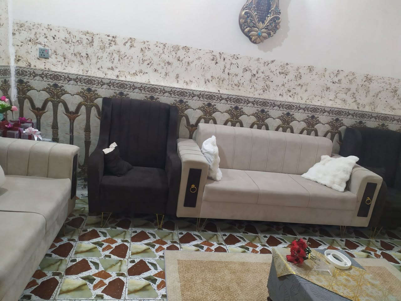 نضيف جدا بيع او مراوس


**إذا كنت صاحب هذا الإعلان وتريد حذفه لأي سبب، رجاءا أرسل رسالة إلى الدعم الفني**