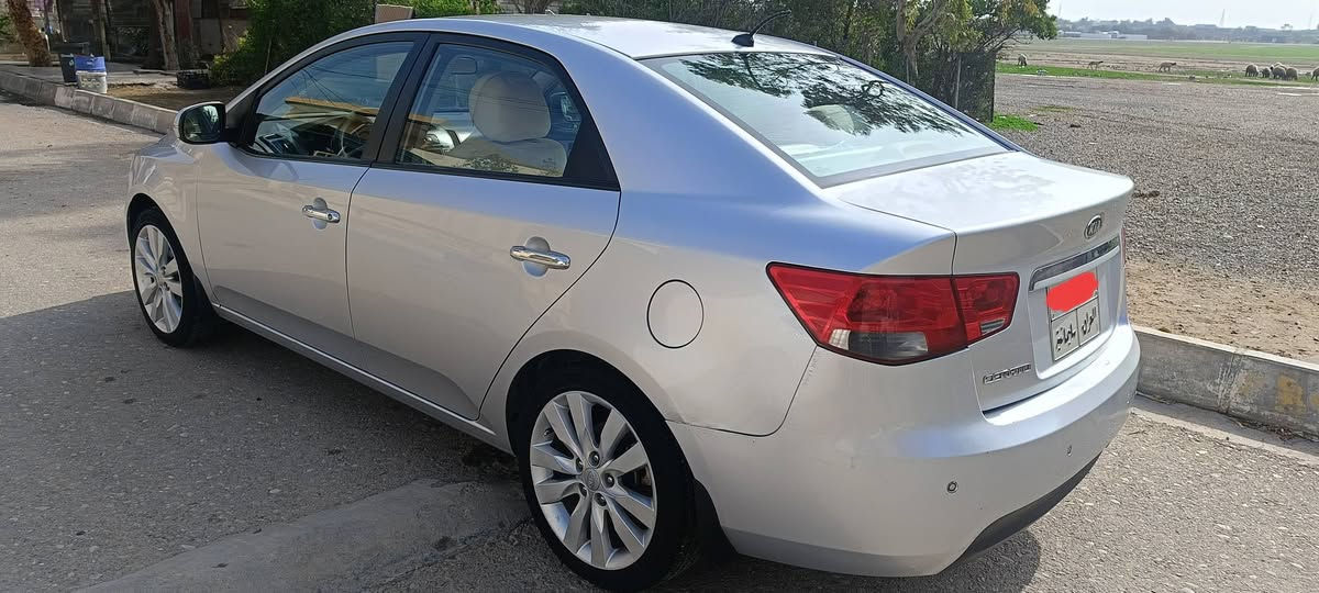 ️ السَّلَاْمُ‌ ‌عَلَیْکُم‌ 
سیراتو 2012 خلیجی مکینە 16 دوش رقم سلیمانیه  مــڪفوله ڪفاله عامه سـونر مرفق  ماشیه 160 الف  ڪیرمحرك مڪفولا البرغی مامفتوح  لاصوت ولابخار سنە ویه جدید لحد 2027  تخم تایرات جدید تبرید ثلج  مواصفاتها شفتات بل استیرن  تحکم استیرن حساس یدات نیکل بلادی ای بی اس اشایر بل مری ویل 17 سیاره جاهزه مبیها ای نقص مکان السیاره قضاء ڪلار
*********** كيفري, ديالى
