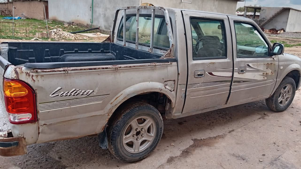 بيكم كيلان 2005 للبيع سنويه صاقطه كير ومحرك وشاصي شرط باسمي وشرط التحويل السعر 33 وبي مجال مكان السياره الموصل رقم تلفون ***********
