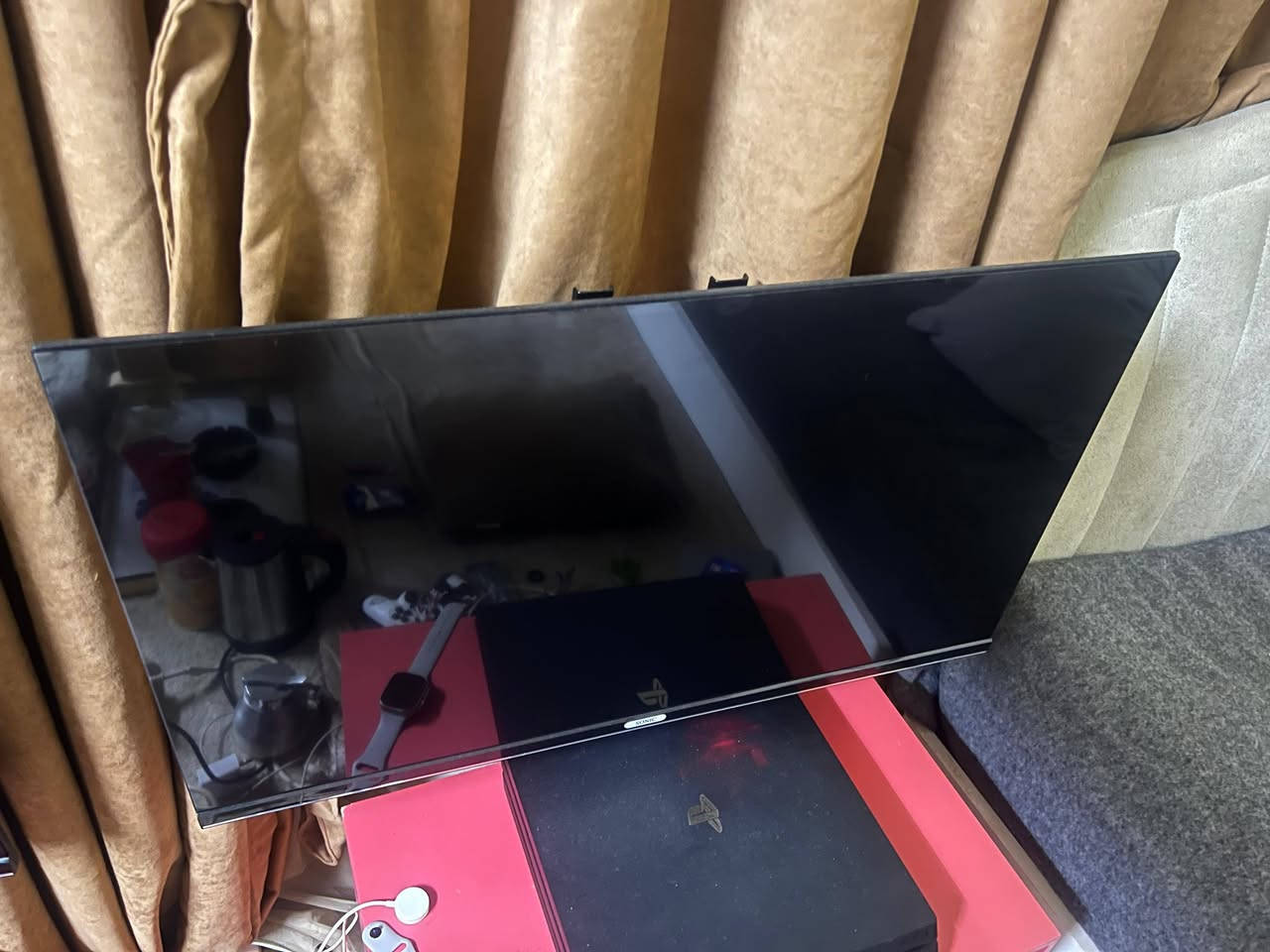 للجادين
بلاي ستيشن 4 برو  مع 5 العاب موجودة مع جوستيك عدد 2 اورجينال  للبيع 
Ups 850 
شاشة 4k


**إذا كنت صاحب هذا الإعلان وتريد حذفه لأي سبب، رجاءا أرسل رسالة إلى الدعم الفني**