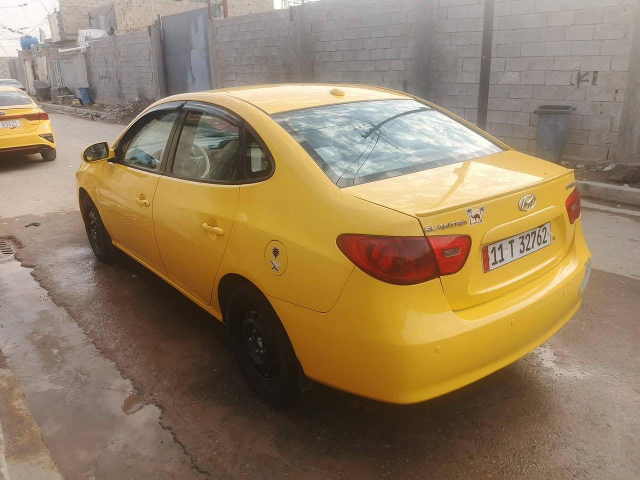 السلام عليكم اخوان عندي النتره موديل 2008 السياره مكفوله كفاله عامه حادثه من امريكا الجاملغ المامي وبيه شويه تعمير بل لغد مكينه وكير وحداديه وتبريد ثلج سياره خير من الله كله جديده ماعوزه شي مكينته 2000 سياره بسمي هيئه وغرامات مصفره سنويه لغايت 28 رقمه بغداد ومكاني بغداد حي أور *********** السعر 88 وبيه مجال قليل
