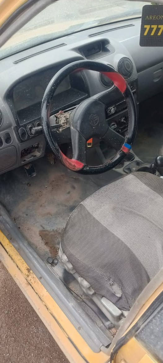 سلام عليكم سياره للبيع موديل 2012سياره حلوه خير من الله  جاهزه من كلشي لعنوان ذي قار ***********
