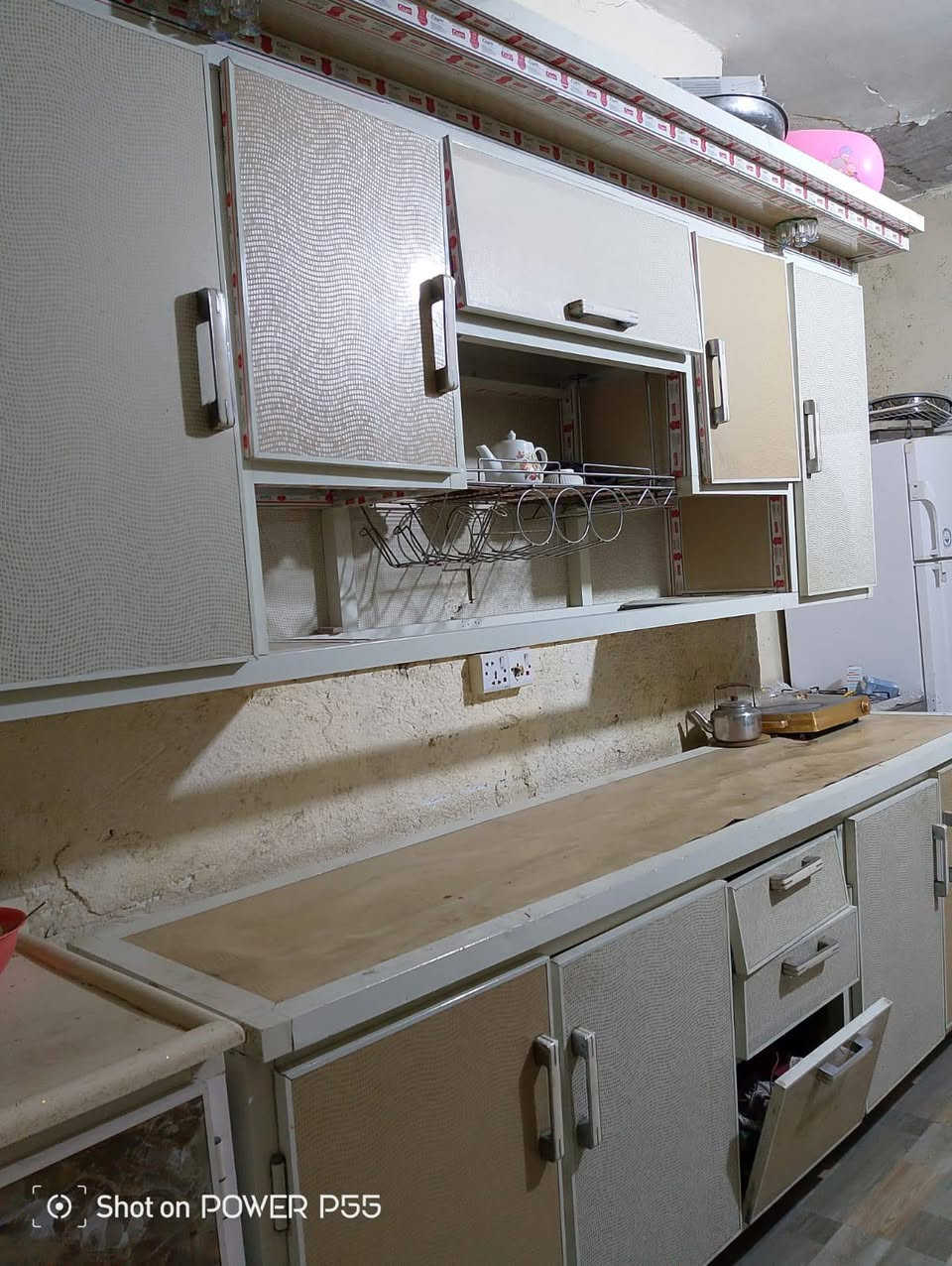 كاونتر للبيع مع سنك مرمر بي ملاحضات بسيطه السعر٣٥٠الف
***********
