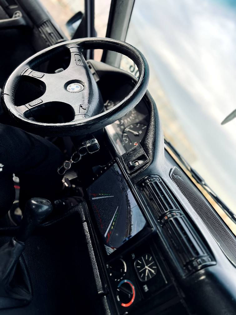 520 گێڕ عادی تەحویلوو خرامە بەشەرت 
سەنەوی تازە سعری 52 مەعمەلەیە کەم 
*********** شمشمل, السليمانية
