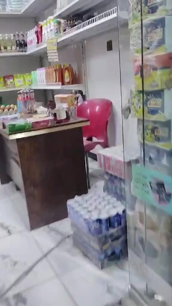 سلام عليكم حبايب اسواق البيع كامله صارله عشرين يوم من نفتحت سبب البيع عدم التفرغ العلوان حله شارع المهندسين ومناسبه الرقم ***********

