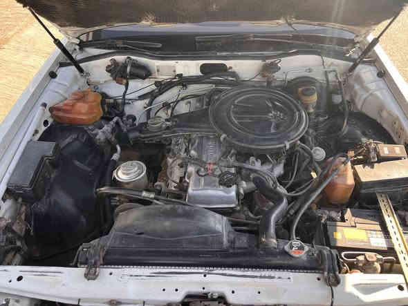 اللهم صلي على محمد وال محمد 
سوبر مديل ٨٥
مكينة بلادي 5m وكير بلادي
تبريد شغال
كهربائيات كاملة
ويل كب 
شاشة
السيارة خير من الله مال جناي 
السعر ٦٠
***********
