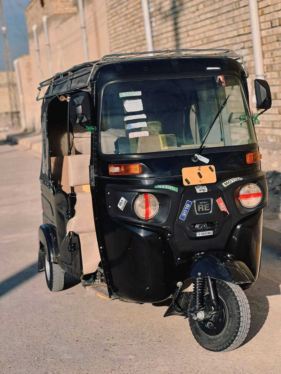 سلام عليكم تكتك البيع 24 شهر 3 مكفوله كفاله عامه
تكتك أوراق و كيله سيد وسام ابو المجر 
تكتك نضيفه ومرتبه حلوه 
الشراي ينتصل على الرقم ***********

 الامو شراي لا يتعبني
