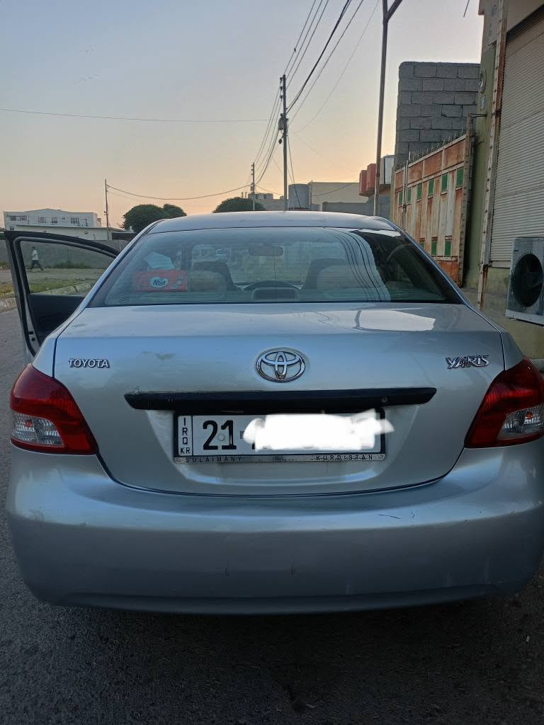 تۆیوتا یارس مۆدیل 2009گیرتۆماتیک
سەنەوی و ڕەقەم تازەیە .کارتی بنزین هەیە
حیزام بۆیاغە
*********** شمشمل, السليمانية
