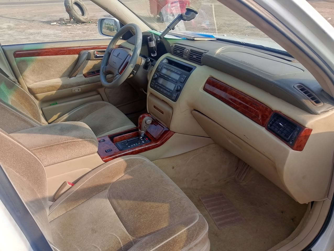 سياره كروان (ملكة) مديل 2001  ادوات "  متوامه رقم سليمانيه طبق الاصل
كصه قماره فقط والباقي كفاله عامه 
* شاصي 75 " تخم تاير  حداديه جديده وتبريد مكينه( ديفور الكبير) 
العنوان ميسان 
الاستفسار / اتصال ***********
