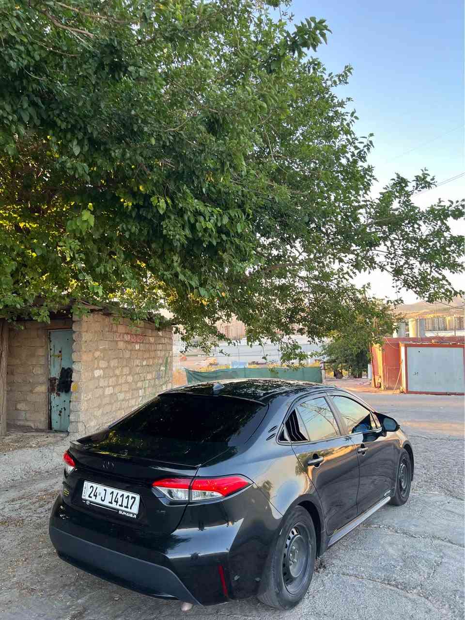 كورلا 2022 
مواصفات le سياره فول كماليات 
ما تصرف عليها دينار واحد بيها قطعه وحده صبغ بدون دواخل 
للاستفسار *********** دهوك, العراق
