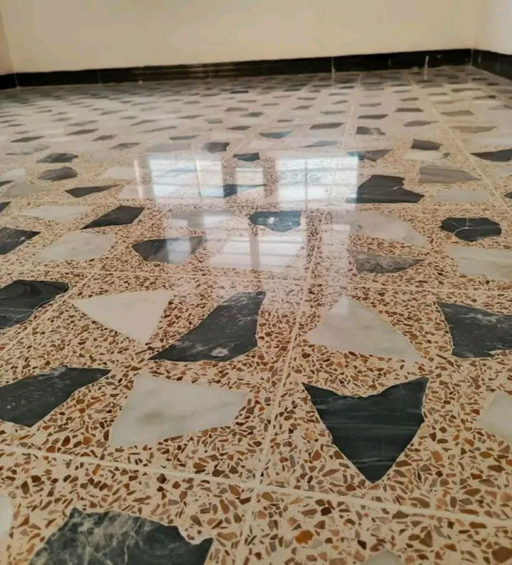 نخلّي أرضيتك تلمع مثل الجديدة ✨
جلي موقعي احترافي
شغل نظيف ✔️ بدون فوضى ✔️ ولمعان يدوم ✔️
الفرق يبان من أول نظرة 👌
تواصلو ويانا ‏‪***********‬‏☎️‏‪***********‬‏ موجد واتساب
