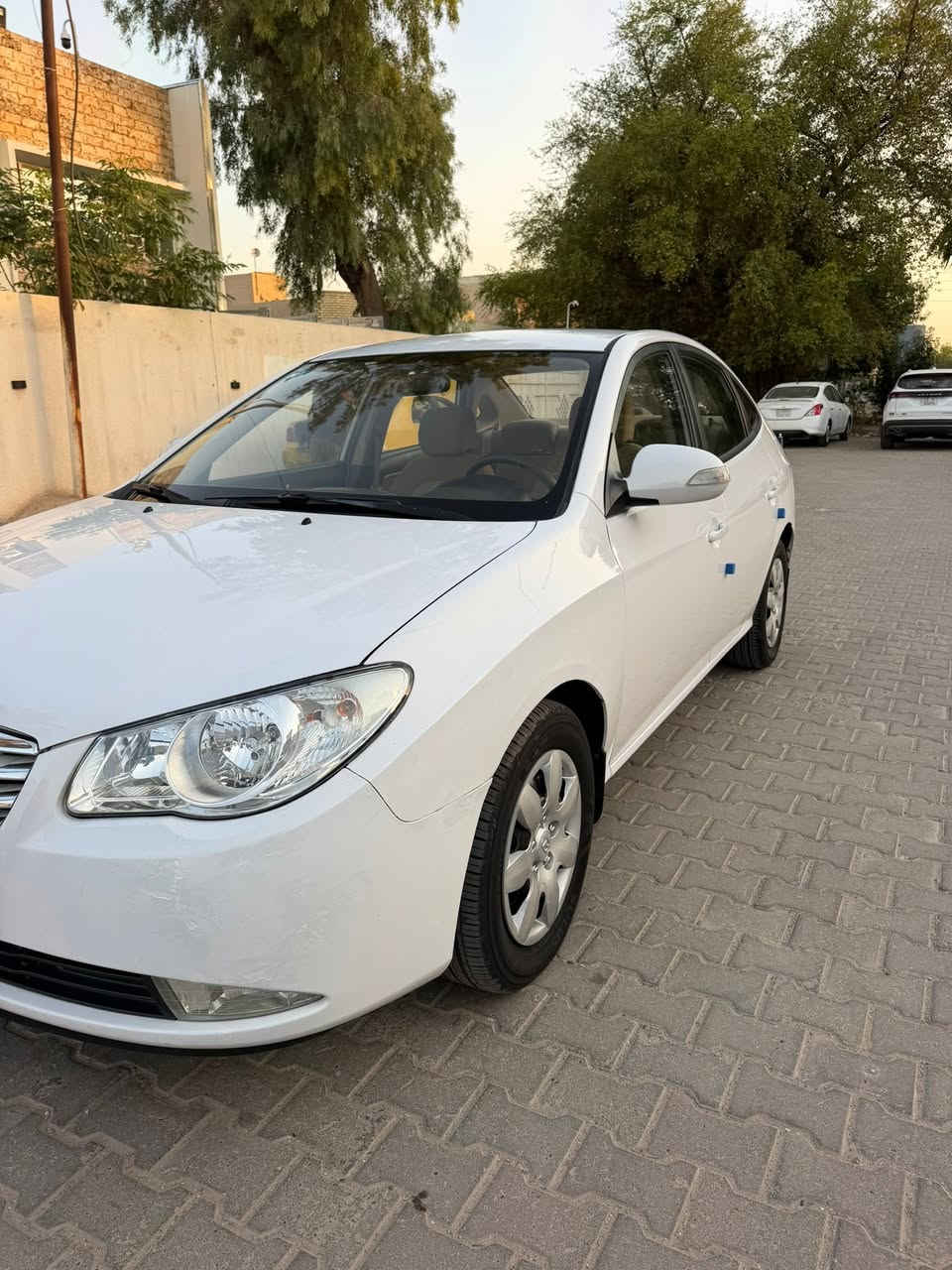 السلام عليكم للبيع النترا موديل 2011 الشركة العامة محرك 2000 بيهة صبغ جاملغ امامي وبارد مكانين ماشية 126 رقم بغداد بأسمي السعر 112 وبيهة مجال حك الجية للاستفسار *********** مكاني بغداد الكاظمية
