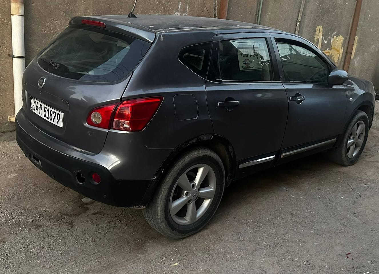 سياره نيسان قشقاي 2008 سياره جاهزه خير من الله ترايك وين ميعجبك كير مكينه خير من الله حداده 70 بالميه سنويه لل29 بأسمي رقم بصرة انگليزي سيارة عائلي وحلوه وخدميه بيع او مراوس بصالون السعر 55 بيها مجال اتصال او واتساب *********** البصرة, العراق
