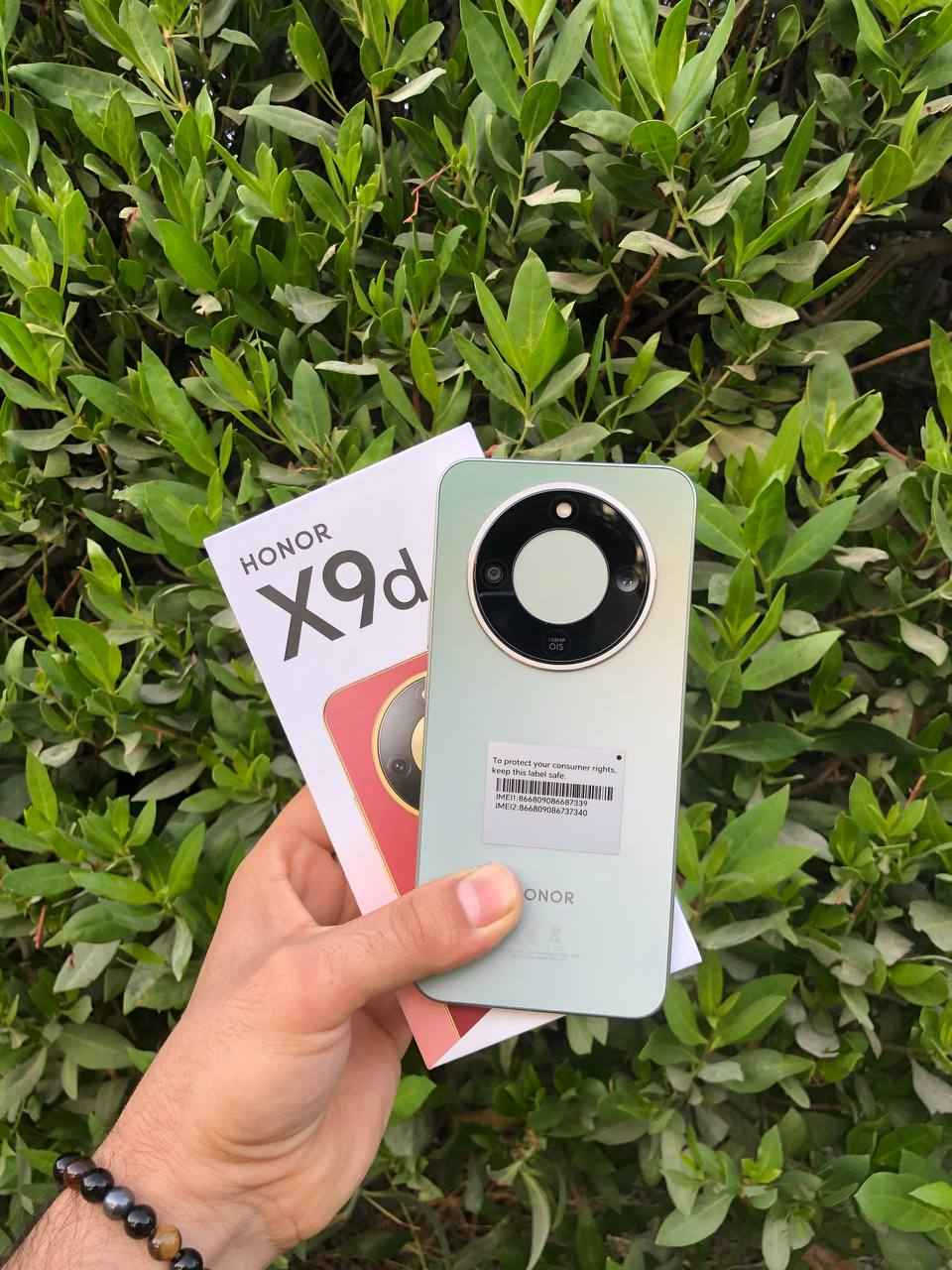 السلام عليكم للبيع هونر X9d 5G استخدام قليل كامل ملحقات الاصليه ذاكرة 256 عشوائية 24 السعر 360 الف مكاني البصرة *********** البصرة, العراق
