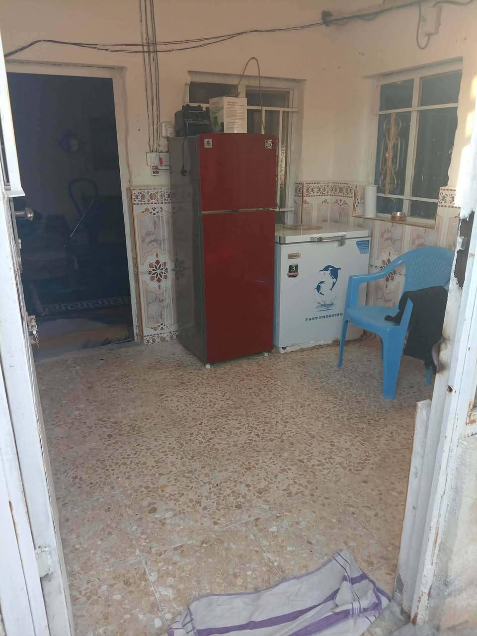 سلام عليكم بيت50م  خدمات مسقط قرب حسينيه الزهراء.  سعر33بي مجال قليل ***********
