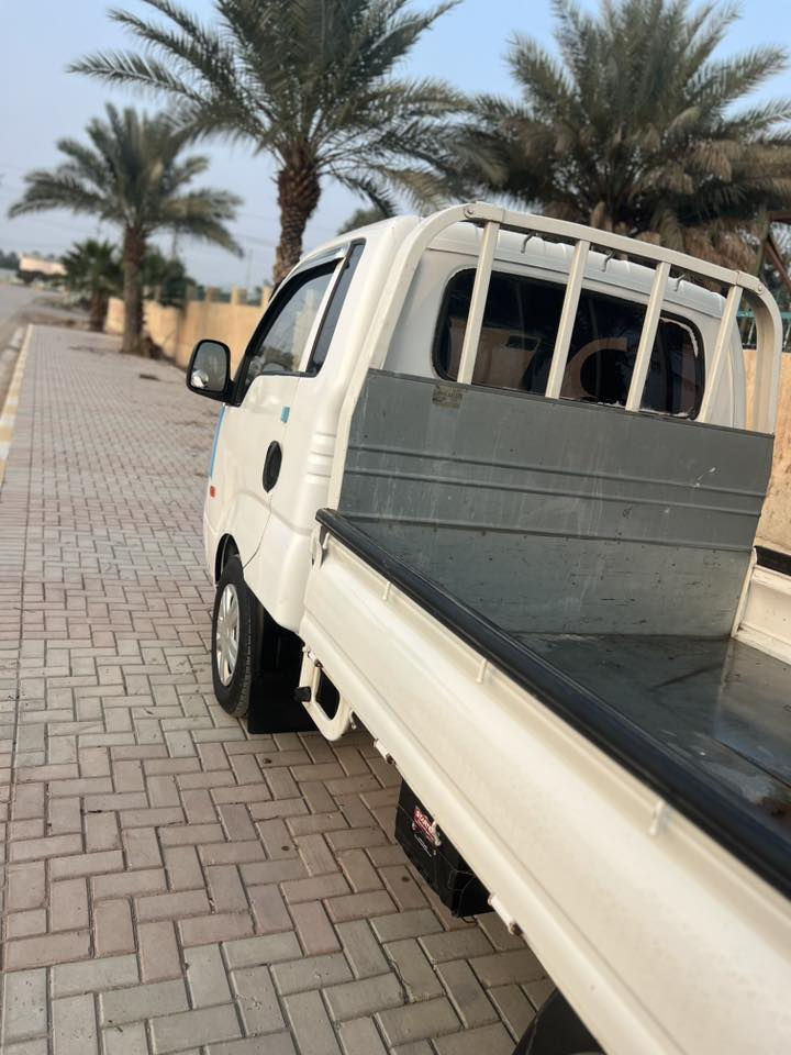 السلام عليكم كيا للبيع دخول جديدسياره زيرو كير مكينه جاهزه تدفئه مديل 18 متومه متومه وكاله بسم المشتري حصه كاز بيه كل المحطات سنويته مجدده مفكوله من سرقه ولعشاير تخم تاير بدي مغلف جاهزه ماتخسر عليه السعر 60شراي يتصل ماجاوب على الخاص ***********
