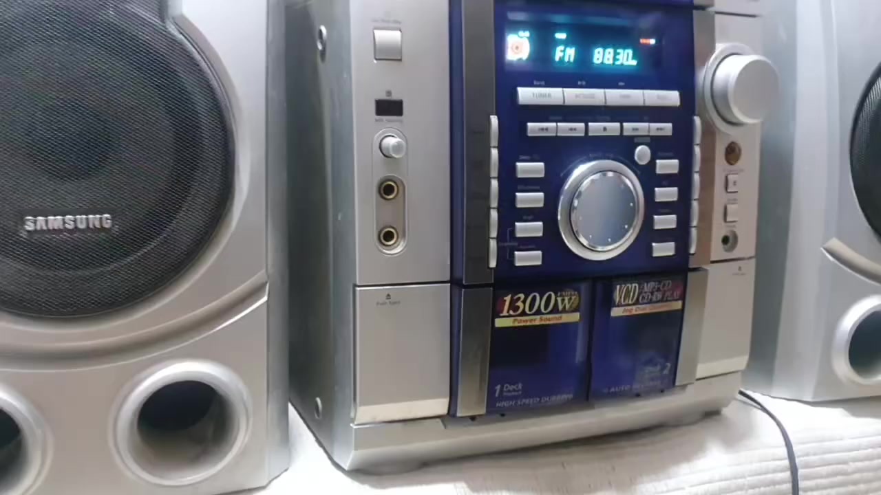 سستم سامسونج  جهاز كلش نضيف وبلادي
شغال فقط راديو واوكس يرادلة صيانة 

للبيع  ٥٠ الف سعر نهائي  

يوجد توصيل  للإستفسار اتصل ***********
