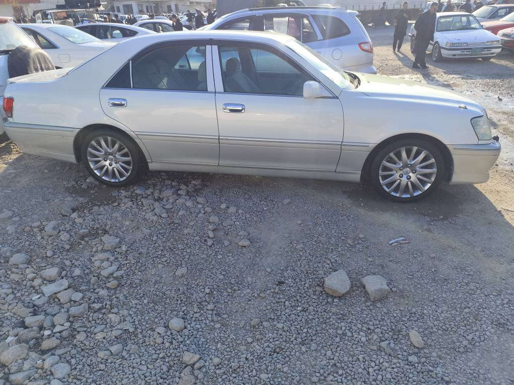 مە لیکە مۆدیل ٢٠٠٣
مه کینه دیڤۆری بچوک 
دوو دوگە 
بڕاوەیە 
نمونه له جوانی 
هیچ مە سره فی تیدانیه 
سعری٤٠گە ڵا
ژم ***********
ژم*********** رانية, السليمانية
