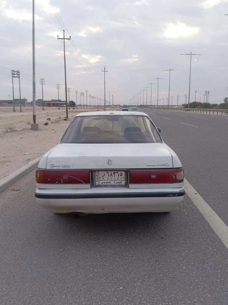 السلام عليكم سياره مارك كصيف مكفوله كصه ونقل وعيب شرعي رقم بصره السنويه الى ٢٨ سياره جاهزه مال بيت باتري تواير كير كله جديد كهربائيات كله شغاله حداده خير من الله مكينه حلوه ناعمه كلش سياره بس بيه شويه خياس بل هلالات البرانكيت كفاله سياره عضمه كلش حلوو السعر 38 وبيهه مجال واسف على الطاله المكان بصره سفوان رقمي مفتوح ***********
