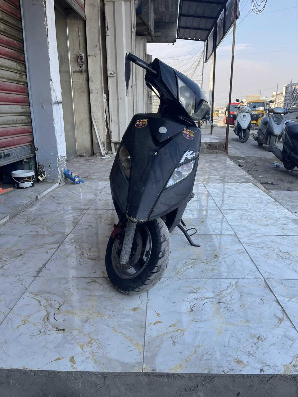 شباب دراجه للبيع محرك ما مفتوح كفرات بلاديات كلشي بيهة بلادي تحتاج عرموطه بس مال هندر سعر 550بيهة مجال رقم ***********
