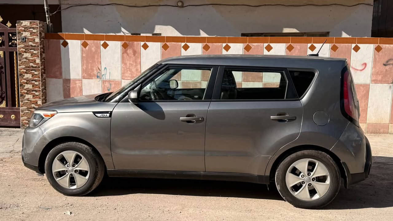 كيا سول 2015 امريكي حادث خلفي
محرك 1.6 GDI 
سيارة كاملة محرك كير تبريد خير من الله 
رقم السيارة ديالى 
للتواصل *********** 
٩٨ وبيها مجال

