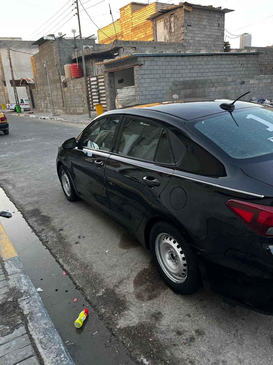 كيه ريو)مديل2019السيارة بيها بيبان ثنين السايق والورا مبدلات وجاملغ وخشم البنيد مصبوغ بدون اي ضرر بلغود او الشاصي والباقي كله كفاله وكيرها  it المرغوب وليس CVT تبريد تخم تاير كير مكينه حداده كله كفاله (السعر 100 وبيه مجال) بصيط مكانه بصره ***********
