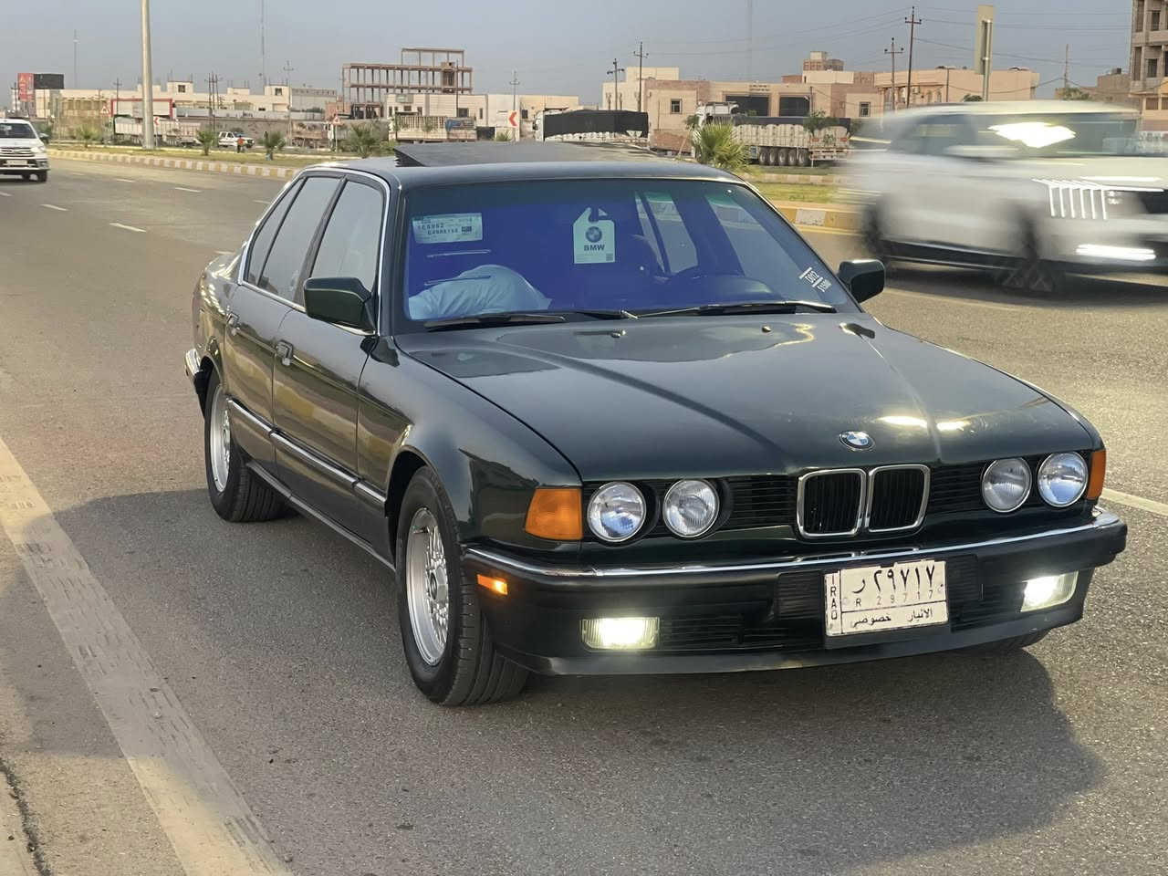 السلام عليكم بي ام للبيع موديل 1991 حجم 730السياره جاهزه وجديده مكفوله من ضربه صبغ جماليه كير محرك صدر تبريد كله جاهز فول مواصفات للاستفسار ***********السعر 65
