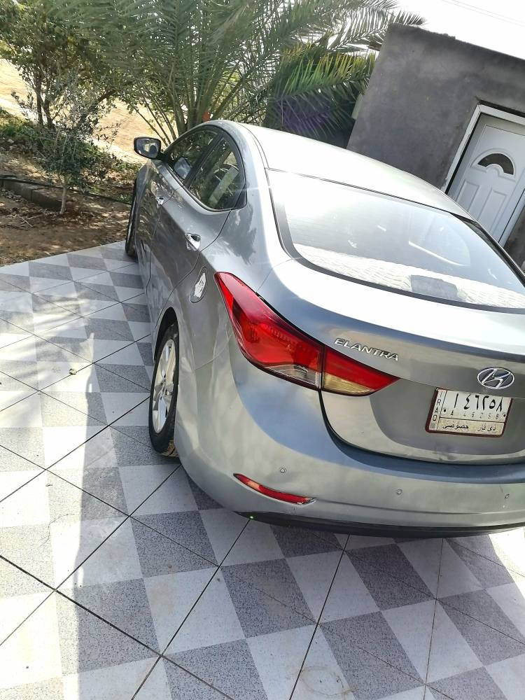 ياالله 
السلام عليكم 
النترا موديل 15خليجي للبيع مكفوله من التبديل والضربه بيها قطعتين رش صبغ جاهزه مكينه كير تبريد حداديه تخم تاير سنويته لغاية28 مداور ثاني يوم السعر106 بي مجال *********** ناصرية, ذي قار
