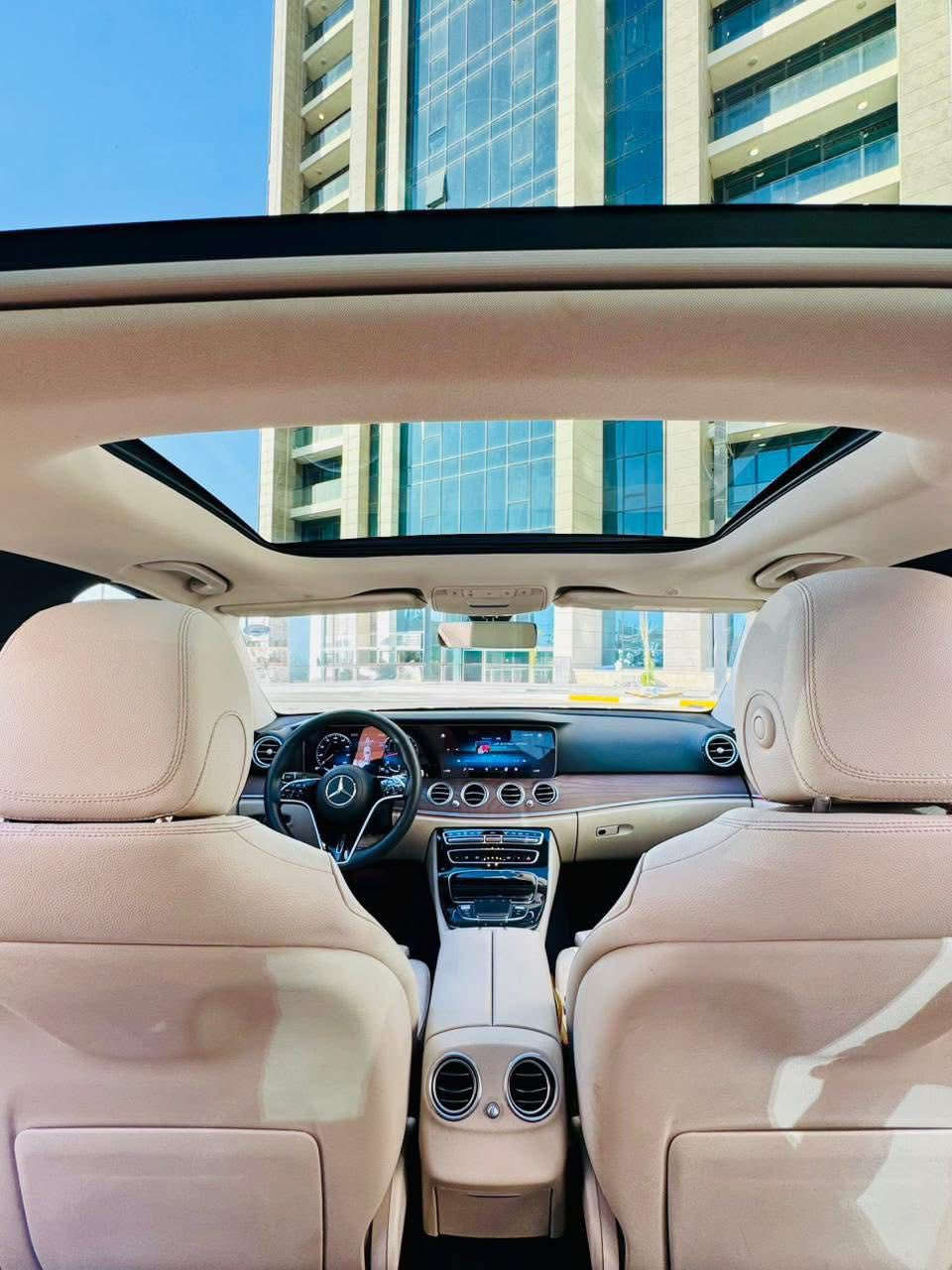 سلام عليكم E200 مارسيدس خليجي وكاله bcm اربيل مغلفه ppf مسافه مقطوعه 46 الف كم جديده جدا وكاله او تحويل ثاني يوم السعر المطلوب 43500 الف بيها مجال بسيط مكان السياره زيونه الاتصال ب ***********
