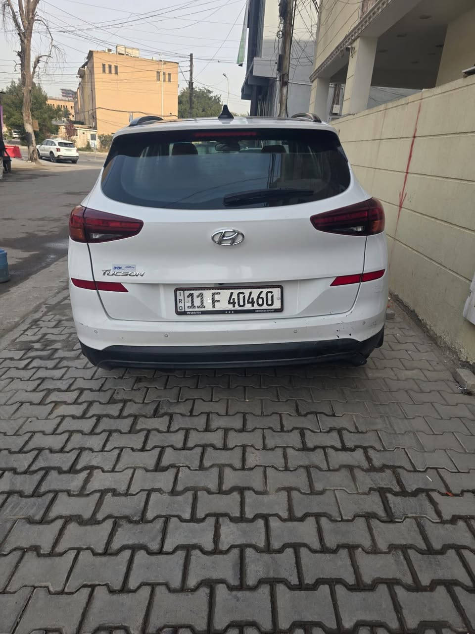 السلام عليكم  توسان 2018 خليجي فول مواصفات -بصمة - بانوراما  سيارة جاهزة متصرف عليها -  مكانها بغداد شهداء البياع او الكرادة   السعر 195 وبيها مجال صاحب السيارة ‭          ‭0790 187 9392‬.
