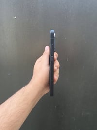 بوكو F7 • ٢٥٦/١٢ • بطارية ٩٥٪