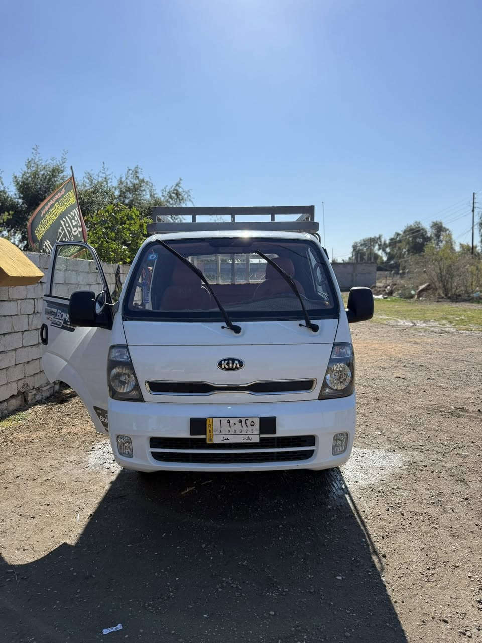 ‏فحل 4000 للبيع 2013 مقفولة السعر 125 وبيها مجال مكان بغداد
***********
