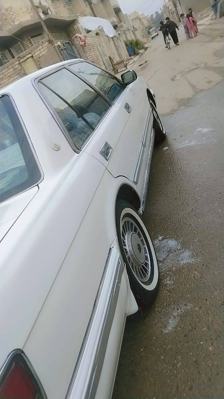 مصبوغه حزام للجماليه من عده القماره 

بدون ضربه فقط حزام والسياره خير من الله

شرط نعومه ورزانه تحفه فنيه

مكينه 2ونص ام الديلكو بالكارتون هيه والكير

والكهربائيات كلها شغاله المكان بغداد

واي استفسار اتصل وبخدمتك

***********

السعر 67 وبيها مجال حك الجيه

المكان بغداد الكماليه

واسف على الاطاله
