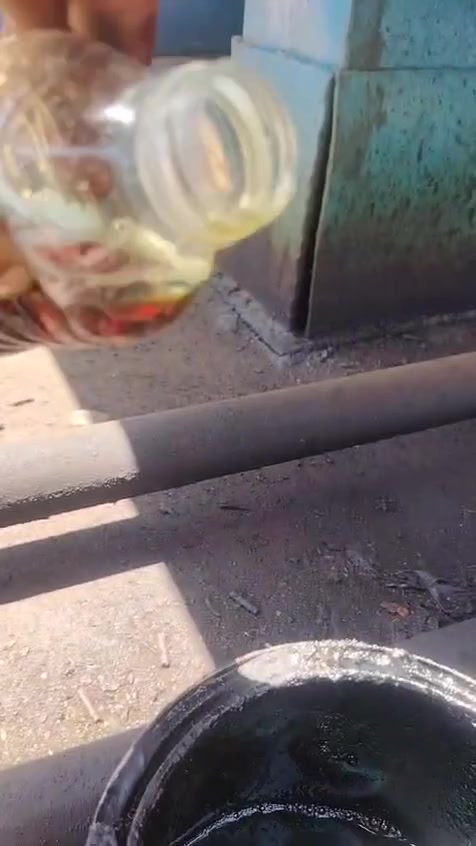 منتوج علي المياحي
***********
كاز اصف 
كاز احمر خفيف 
كاز احمر ثكيل
متوفر جميع الحمولات 
تجهيز عله مدار 24ساعه
@إشارة
