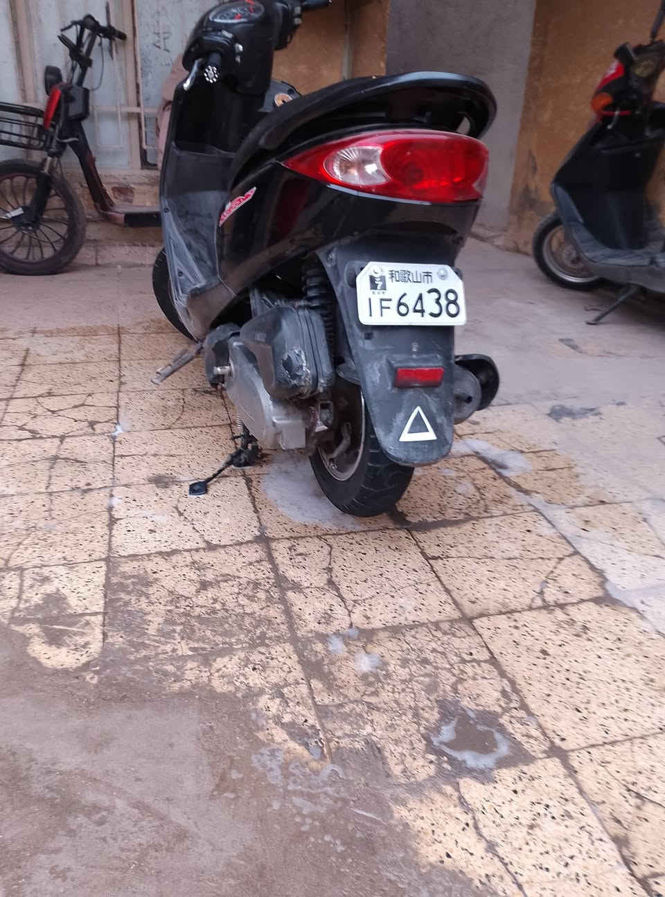 سلام عليكم دراجه بريز دراجه خير من لله شلعه معدل سلف هندر كهربائيات كلهن شغاله شراي يتصل ***********
