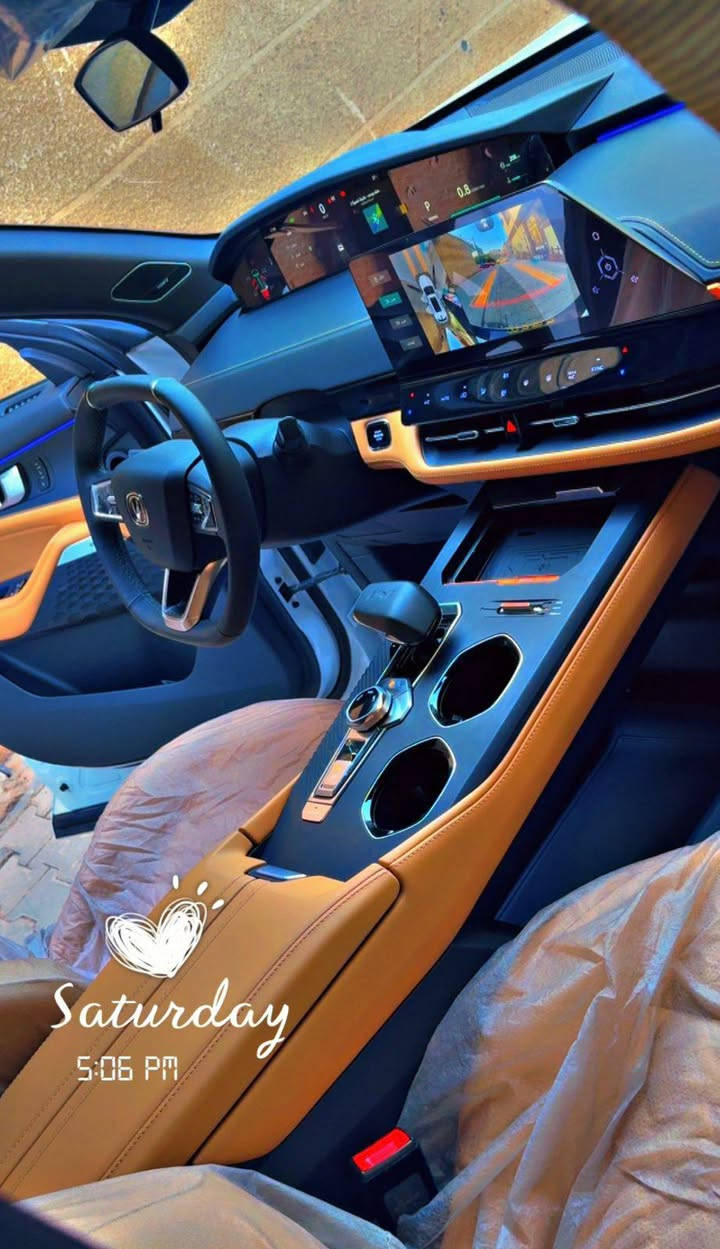 سياره شانجان يوني كي Uni k

موديل 2025 

الكيلو متر  4000
صار 3 اشهر اخذته 

السيارة ضمان شركة البخيت

( اضافة تغليف ppf 

السعر 42 مليون 

مكان السياره بغداد الطوبجي 

مواصفات السياره 

تبريد كشنات

تدفئة كشنات

كشنات كهرباء

قطعتين تبريد

رادار امامي

رادار خلفي

رادارات جانبية

نقطة عمياء

٥ كامرات 

كامرة وسطية

كامرات ٣٦٠ درجة

حساسات امامي خلفي

ستيرن كهرباء

شاشات عدد ٣ متصله

كيجات دجتل ٣ وضعيات تتغير ويا وضعية القيادة

٣ وضعيات قيادة (اقتصادي - عادي - رياضي)

هاند بريك كهرباء

داش كام داخليه ٤ كامرات

كار بلي 

مكينة السيارة 2000 تيربو 
للاستفسار ***********
