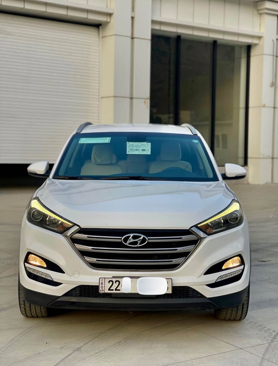 Hyondai Tocson 2018
بێ بۆیاخی کلین و بێ کرانەوە
هیچ هیچی نیە
ماوەی رۆیشتن 150,000
کۆری ئەسلی
برێک لە پێ
سوکان ڤۆلیۆم و تەحدید سورحە
گێر و مەکینەی بە شەرت
نرخی 188 مەجالەکی کەم
ژمارە مۆبایل ***********
تکایە موشتەری تێل بکە جوابی نامە نادرێتەوە سوران, أربيل
