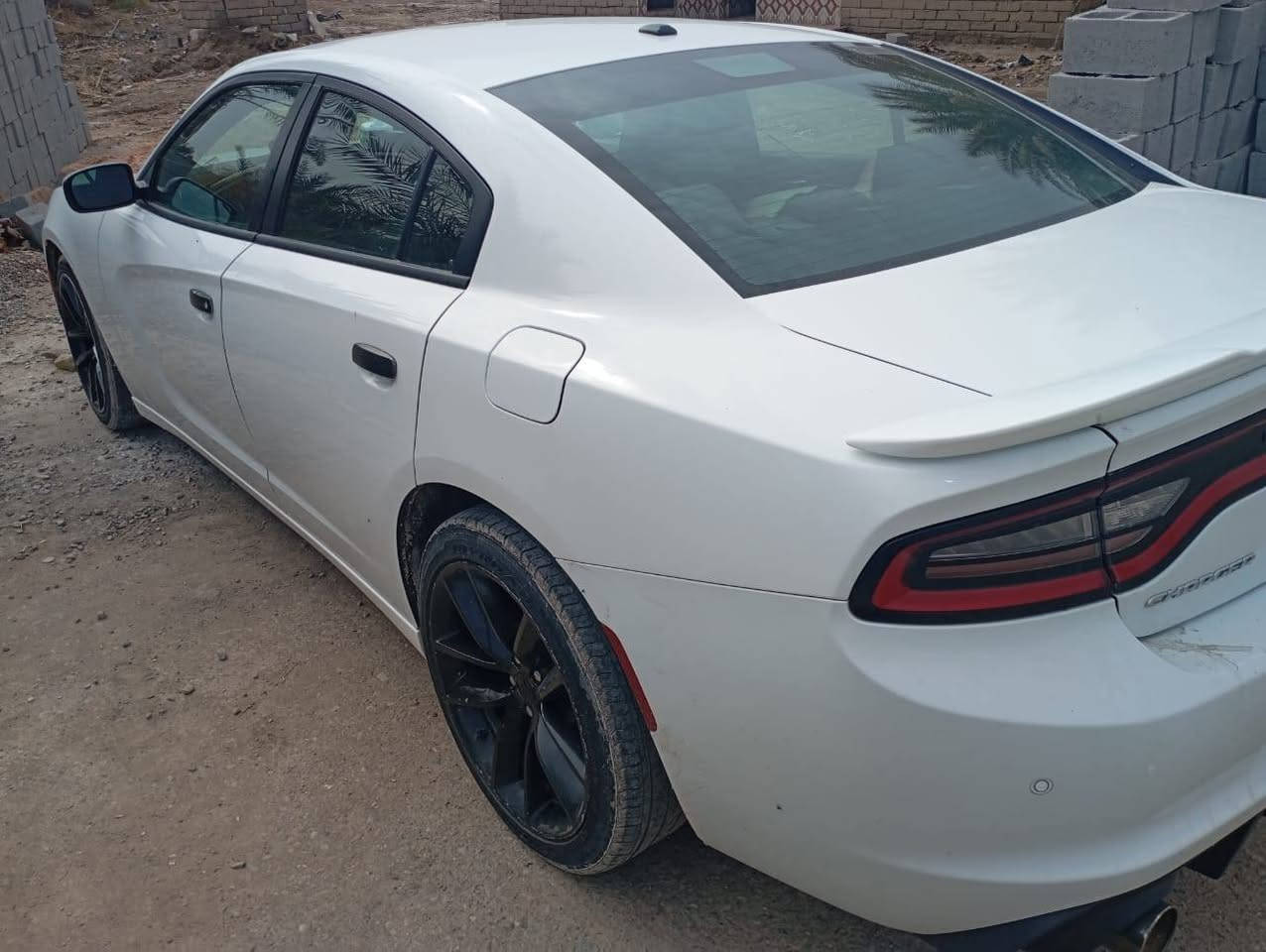 السلام عليكم
جارجر موديل 2020 امريكي 
محرك 3600 
السياره مكفوله ماعدااا البنيد مصبوغ 
رقم بصره انگليزي 
السياره  حلوه مال بيت ما مشتغله عل خط 
السعر 240 $ 
مكاني القرنه ناحية الثغر 
للاستفسار الاتصال على الرقم 
***********
