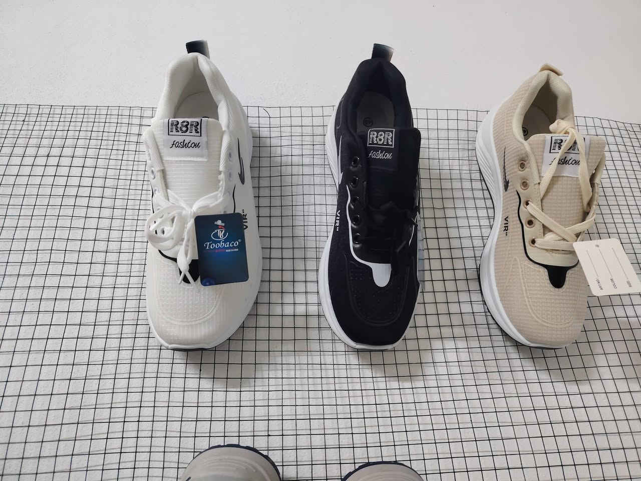 عرض خاص .. حذاء خفيف / نوعية ممتازة
( 11 الف ) فقط .. توصيل داخل الموصل ( 2000)


**إذا كنت صاحب هذا الإعلان وتريد حذفه لأي سبب، رجاءا أرسل رسالة إلى الدعم الفني**