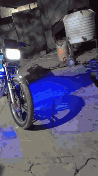 سلام عليكم  شباب دراجه ايراني 5كير موديل 23 نضيفه 85 بل 100 محرك150 سيڤان دراجه اوراق اصولي منافس سعر750 بيه مجال  للشراي مكان بغداد ناحيه الوحده ***********
