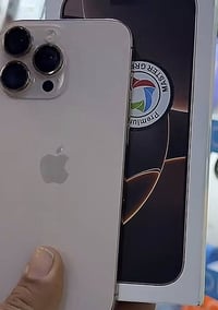 شباب ايفون 📱 16برو ماكس بطاريته 92 ذاكرة 256 التليفون ماستر  مكاني بغد...