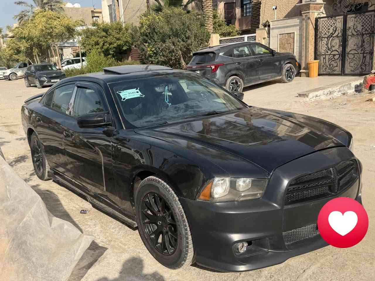 السلام عليكم. وين اليدور جديد جارجر اصل  ١٤  ادوووات كص. جنطة لحيم باجات شرط ترايك ٢٠٠. كاملة مابيهه نقص بررغي  قبل يومين حدادية كاملة امامي. وخلفي. جديدة  بصمة تشغيل عن بعد كير طيارة ٨ نمر  سماعات بوستون  ٦ سلندر. قطعتين تبريد.  شباب السيارة كير ومكينة بالكارتون كفااالة حتى التبريد شغال  ماشية ١٥٠ الف. مكانهه بغداد. بيهه لوحات فقط بدون سنوية تريد. سنوية عادي. ماكو مشكلة  رايدهه ب 55  واعتذر عن القسط. والمدة  ***********
