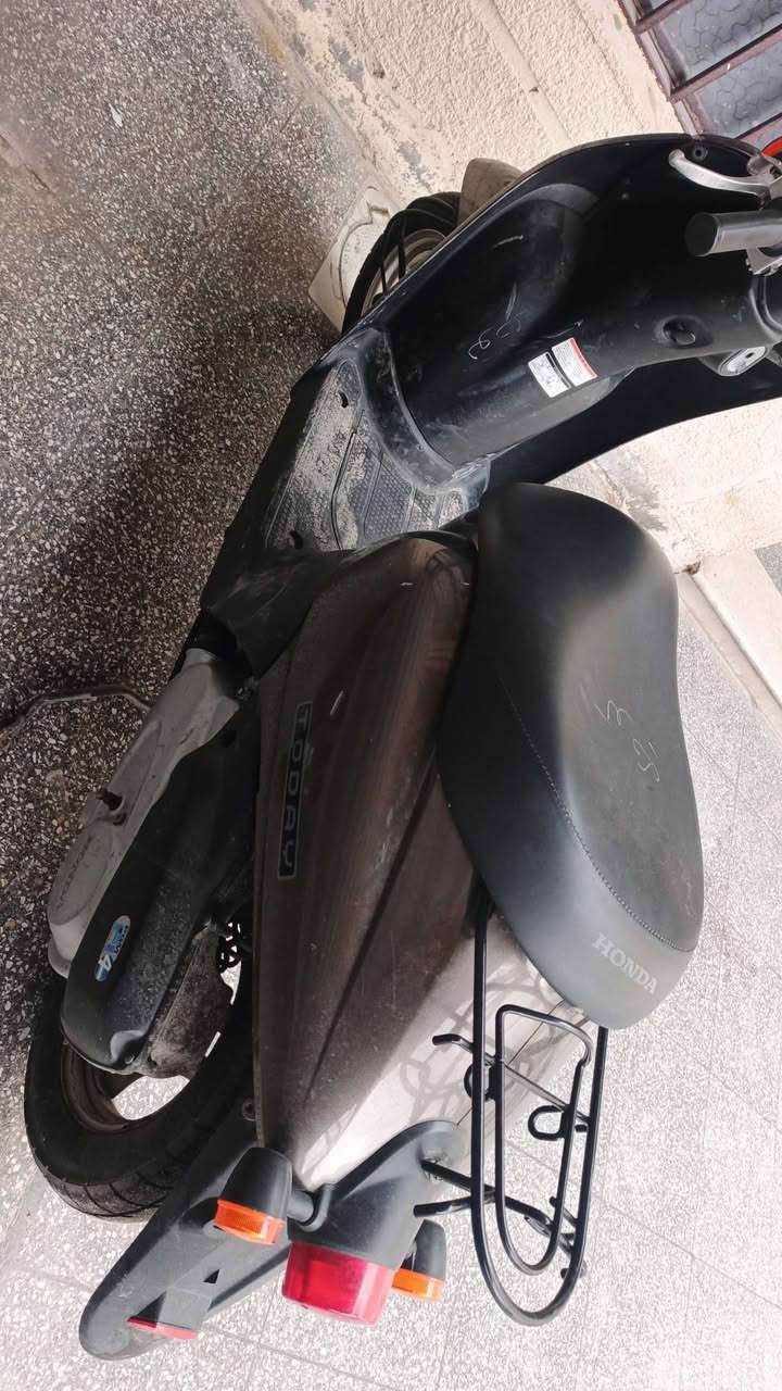 للبيع السعر, الدراجة فووول نضافة مكينة ما مفتوحة دراجة ما متعوبة الكهربائيات كلها شغال
450
***********
مكان بغداد مدينة الصدر
