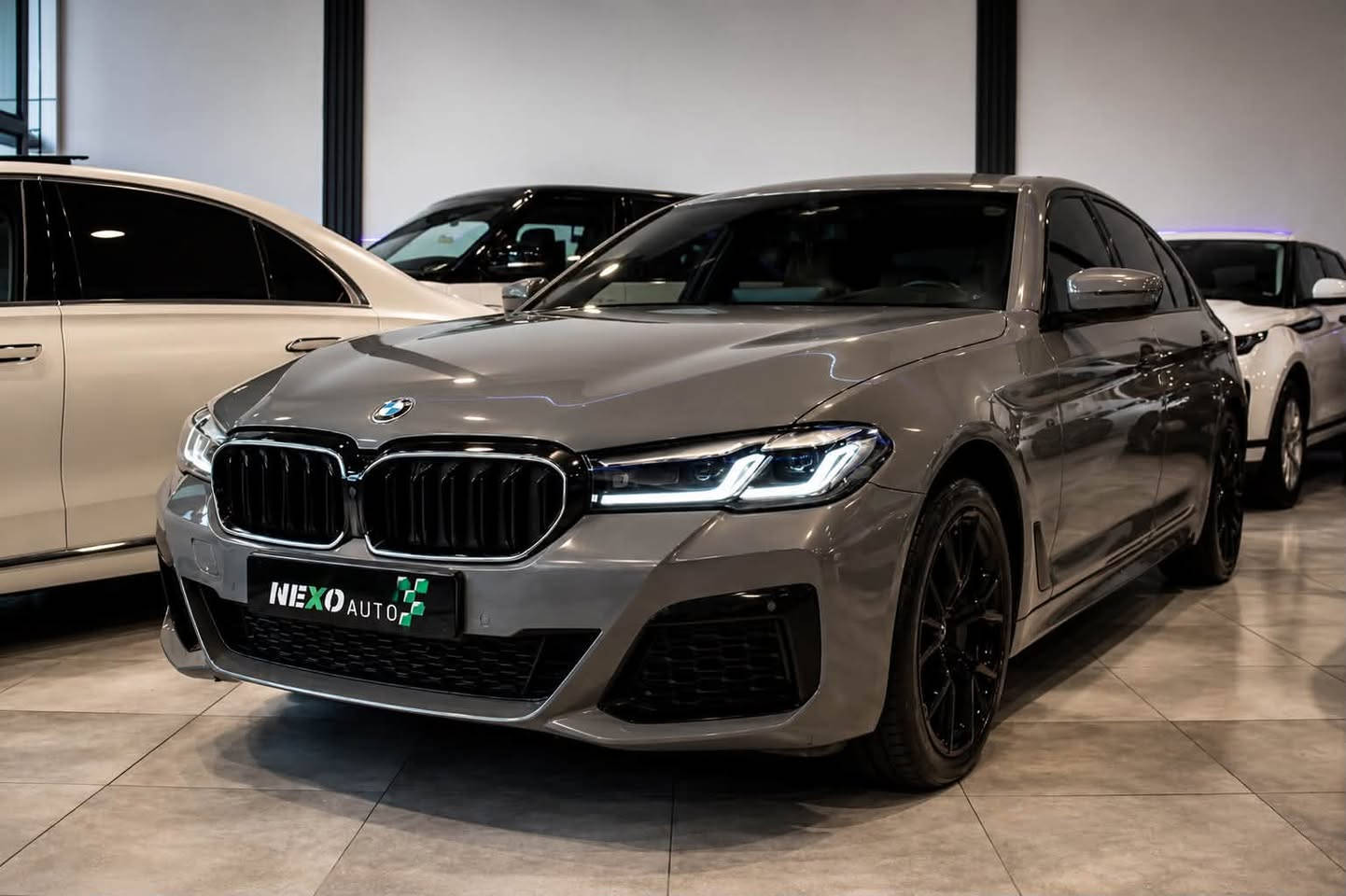 BMW 530i M Package

مۆدێل: 2021
وارد: ئەمریکی
ماوەی ڕۆیشتن: 80,000 Mile
ڕەوش: بستێک چامڵخ

مواصفات:

*  M Sport
* 2.0L TwinPower Turbo
* گیربۆکس 8 خێرایی Steptronic
*  (RWD)
* Smart Key
* Start / Stop
* شاشەی iDrive
* Apple CarPlay
* Digital Cockpit
* Head-Up Display (HUD)
* Camera  سانسووری پێش و دوا
* Ambient Light
* سیستەمی دەنگی Harman Kardon
* کورسی چەرم
* کورسییەکانی پێش کارەبایی لەگەڵ Memory
* پانۆراما
* دوو ناوچەی ساردکەرەوە (Dual Zone Climate Control)
* Adaptive LED Headlights
* Blind Spot Assist
* Lane Departure Warning
* Cruise Control

نرخ: 31,500$

BMW 530i M Package
جوانی لە هەموو هێڵێکدا، هێز لە هەموو جوڵەیەکدا، و ئارامی لە هەموو گەشتێکدا؛ ئۆتۆمبێلێک کە شکۆی BMW بە تەواوی نیشان دەدات.

⸻

باللغة العربية

BMW 530i M Package

الموديل: 2021
الوارد: أمريكي
الممشى: 80,000 Mile
الحالة: بستمك شامخ

المواصفات:

* باقة M Sport
* محرك 2.0L TwinPower Turbo
* ناقل حركة أوتوماتيكي Steptronic من 8 سرعات
* دفع خلفي (RWD)
* Smart Key
* تشغيل بالبصمة Start/Stop
* شاشة iDrive
* Apple CarPlay
* عدادات رقمية Digital Cockpit
* شاشة عرض على الزجاج HUD
* كاميرا خلفية مع حساسات أمامية وخلفية
* إضاءة داخلية Ambient Light
* نظام صوتي Harman Kardon
* مقاعد جلد كهربائية مع ذاكرة
* سقف بانوراما
* تكييف أوتوماتيكي ثنائي المناطق
* مصابيح LED Adaptive
* نظام مراقبة النقطة العمياء
* نظام التنبيه عند مغادرة المسار
* مثبت سرعة
* جنوط M
* زجاج مظلل

السعر: 31,500$

BMW 530i M Package
حضور يلفت الأنظار، أداء يفرض احترامه، وتجربة قيادة تعكس المعنى الحقيقي لهوية BMW

للمعلومات/
***********
***********

Location/ 
BALEN CARS
https://maps.app.goo.gl/prz5bVL7eHQKwQHu9?g_st=ic

NEXO AUTO
Buy • Sell • Advertise
Premium Car Marketplace

#BMW #BMW530i #LuxuryCars #Erbil #BMWIraq #sulaimanyah #iraq #baghdad #basrah #najaf #karbala #duhok #zakho #karkuk #germany
